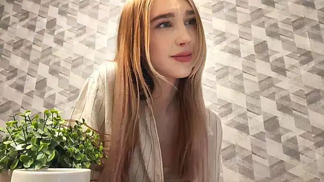 DetraLinz's cam snapshot