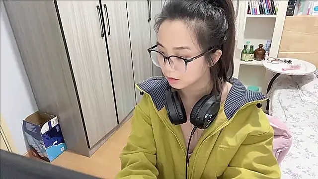 Hmm_0303's cam snapshot