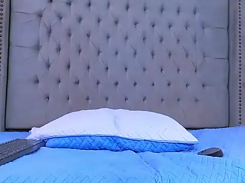 Luke_Carter's cam snapshot