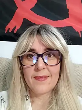 Amelialove42's cam snapshot