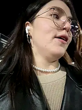 meow_girl's cam snapshot