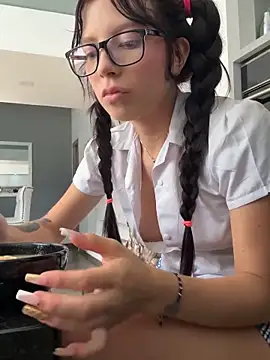 l0lita_sweet live sex cam