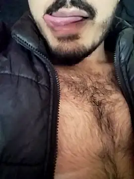 Hotyy_subhu live sex cam