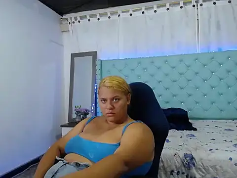 natalia_bigboobs25's cam snapshot