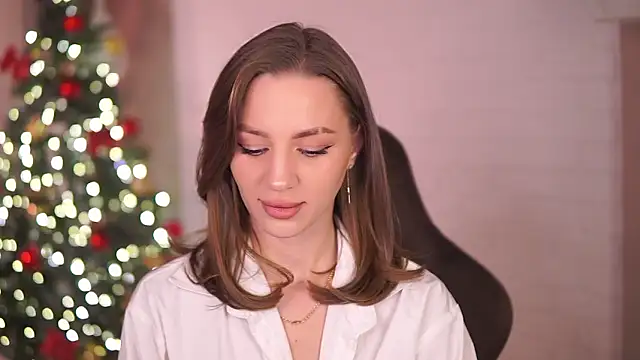 MaryHillty's cam snapshot