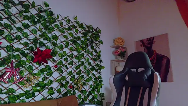 alice_rous21's cam snapshot