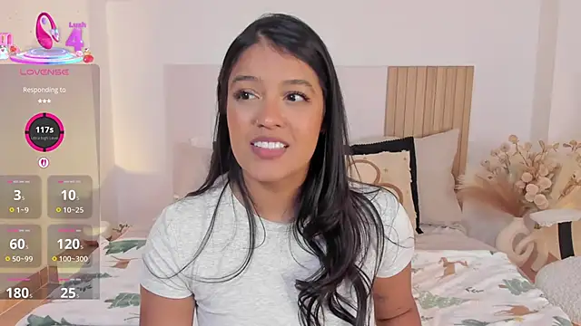 Camila_Bustamante's cam snapshot