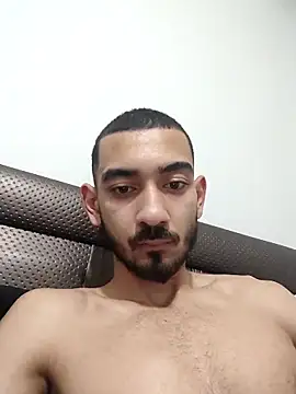 rzgaronlinq's cam snapshot