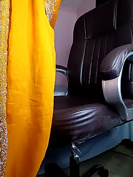 Lovely_Ladyboy_star live sex cam