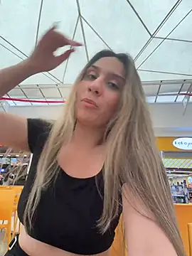 sarah_honey__ live sex cam