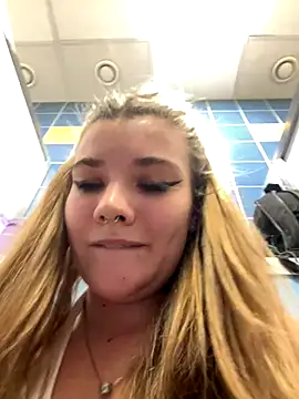 Holy_Tereza live sex cam