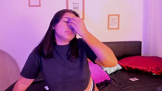 Tamara_Spencer_'s cam snapshot