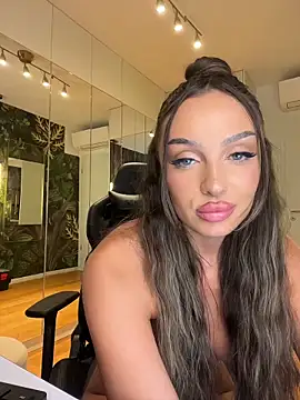 MileySin1111 live sex cam