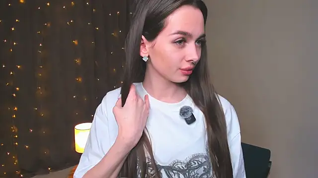 YvonneRobes's cam snapshot