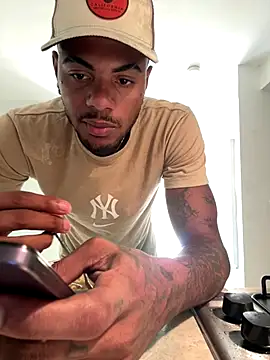 TysonWalkers live sex cam