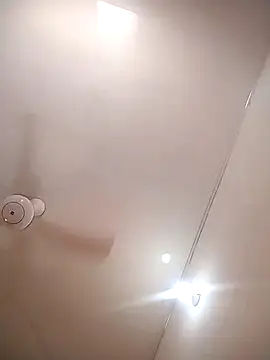 carlafox05's cam snapshot