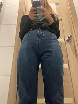 VanillaCakes's cam snapshot