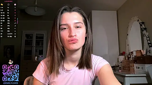 DarlineBrustera's cam snapshot