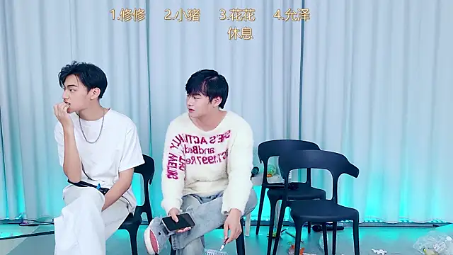 QYBOYS_010's cam snapshot