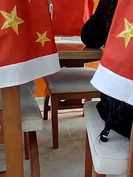 SHARLOT2427's cam snapshot