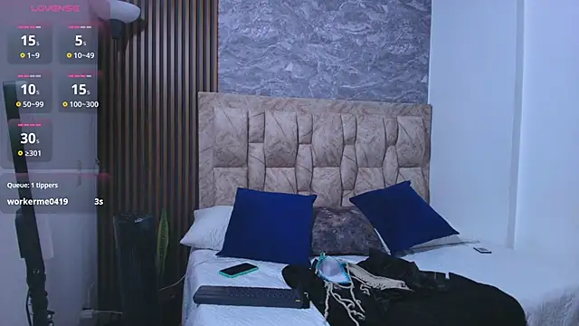 kitty__rouse_'s cam snapshot