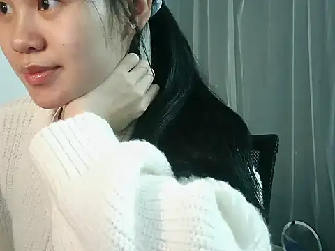 Nunaa18's cam snapshot