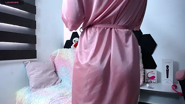 Lili_mdls's cam snapshot