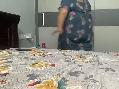 Telugumistress's cam snapshot