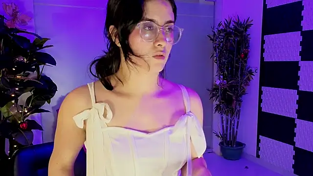 LiLLiAnderson's cam snapshot