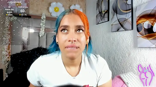 Cristall_ravven live sex cam