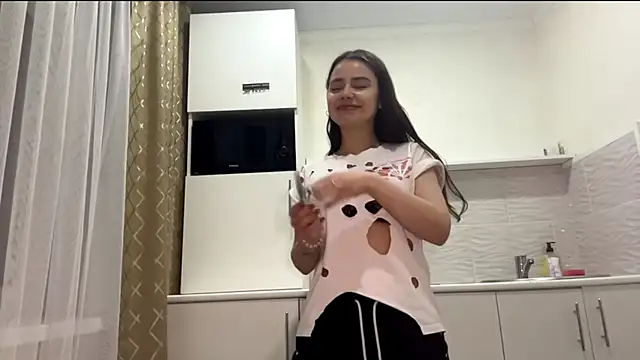 MiloyNoir's cam snapshot