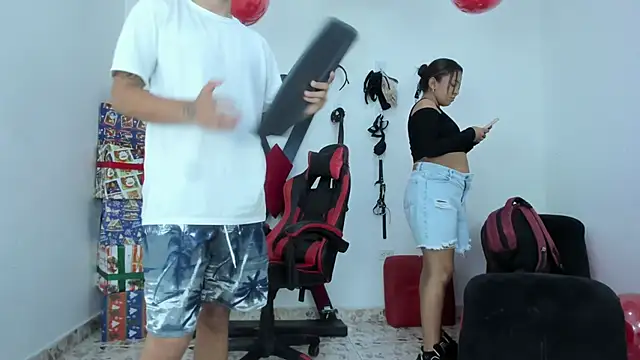 Three_Ways_to_Love's cam snapshot