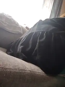 tata_sanz_'s cam snapshot