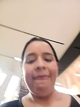 Julieth_hot-69's cam snapshot