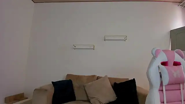 april_smiith live sex cam