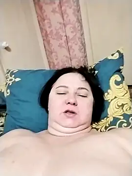 Holly-69 live sex cam