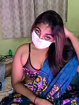 Trending_Couple's cam snapshot