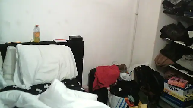 Sylviastar46's cam snapshot