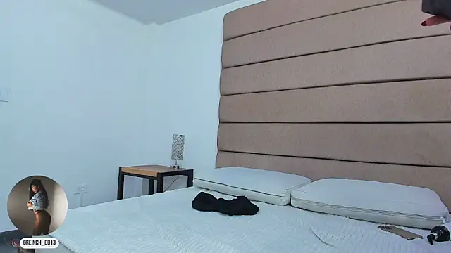 sally_rosses's cam snapshot