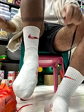 JuanZapata33 live sex cam