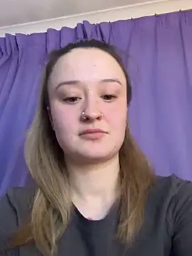 LilyLuck_'s cam snapshot