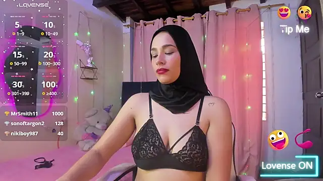 ShanaJamil's cam snapshot