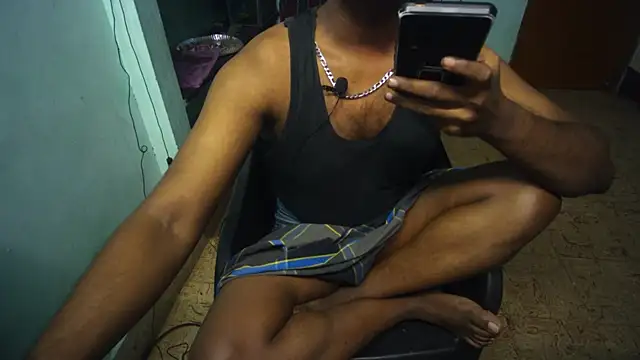 Tamil_KDD's cam snapshot