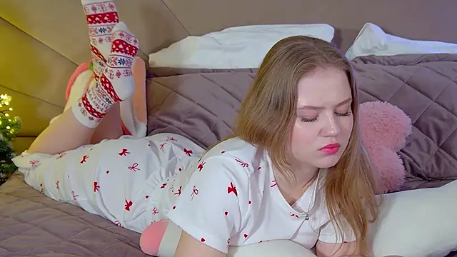 SelinSwarovski's cam snapshot