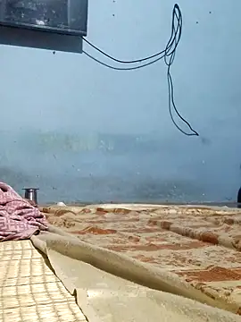 divyatamil143's cam snapshot