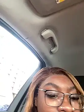 LillShayy's cam snapshot