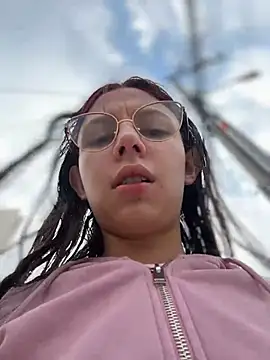 Bonniepark's cam snapshot