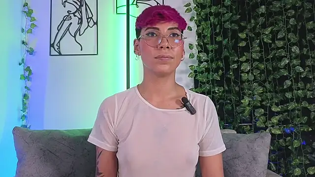 MiaMorgan_'s cam snapshot