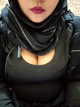 Indian-Nazia's cam snapshot