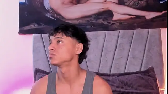 ZYZZ1312's cam snapshot